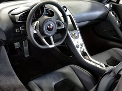 2013款 3.8T DCT 标准型