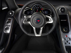 2013款 3.8T DCT 标准型