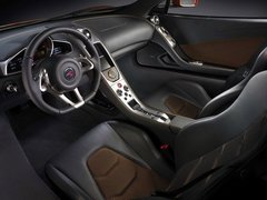 2013款 3.8T DCT 标准型
