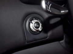 2013款 3.8T DCT 标准型