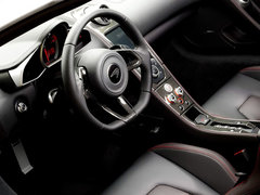 2013款 3.8T DCT 标准型