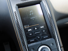 2013款 3.8T DCT 标准型