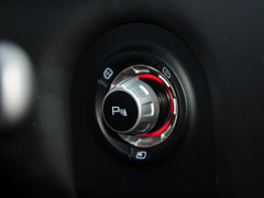 2013款 3.8T DCT 标准型