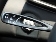2013款 3.8T DCT 标准型