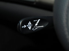2013款 3.8T DCT 标准型