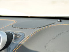 2013款 3.8T DCT 标准型