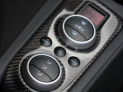2013款 3.8T DCT 标准型