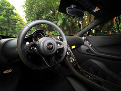 2013款 3.8T DCT 标准型