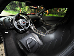 2013款 3.8T DCT 标准型