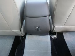 2012款 1.8L 自动 精英型
