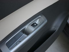 2012款 1.8L 自动 精英型