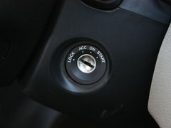 2012款 1.8L 自动 精英型