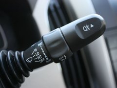 2012款 1.8L 自动 精英型