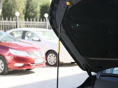 2012款 1.8L 自动 精英型