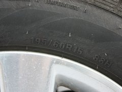 2012款 1.8L 自动 精英型