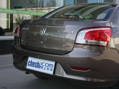 2012款 1.8L 自动 精英型