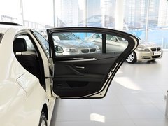 2013款 525Li 2.0T 领先型