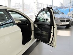 2013款 525Li 2.0T 领先型