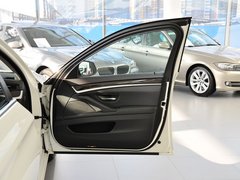 2013款 525Li 2.0T 领先型