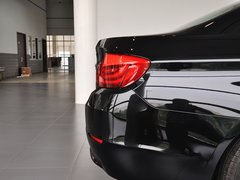 2013款 530Li 3.0L 领先型