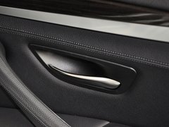 2013款 530Li 3.0L 领先型
