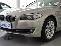 2013款 530Li 3.0L 领先型