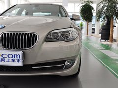 2013款 530Li 3.0L 领先型