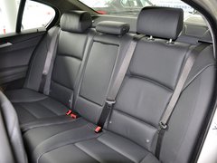 2013款 530Li 3.0L 领先型