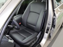 2013款 530Li 3.0L 领先型