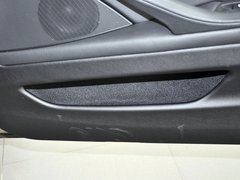 2013款 530Li 3.0L 领先型