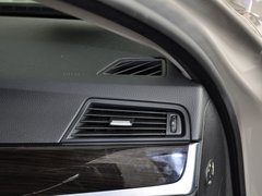 2013款 530Li 3.0L 领先型