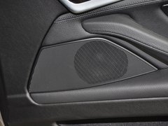 2013款 530Li 3.0L 领先型