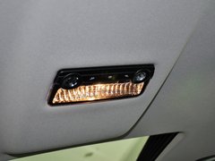 2013款 530Li 3.0L 领先型
