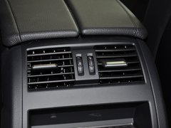 2013款 530Li 3.0L 领先型