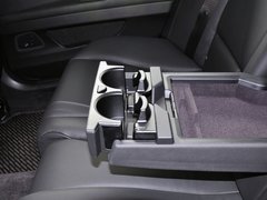 2013款 530Li 3.0L 领先型