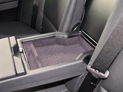 2013款 530Li 3.0L 领先型