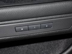 2013款 530Li 3.0L 领先型