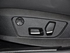 2013款 530Li 3.0L 领先型