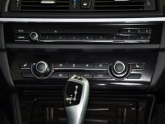 2013款 530Li 3.0L 领先型