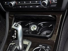 2013款 530Li 3.0L 领先型