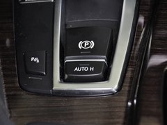 2013款 530Li 3.0L 领先型