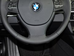2013款 530Li 3.0L 领先型