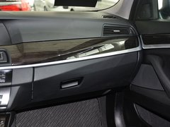 2013款 530Li 3.0L 领先型