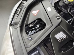 2013款 530Li 3.0L 领先型