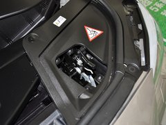 2013款 530Li 3.0L 领先型