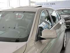 宝马5系 2013款 530Li 3.0L 领先型