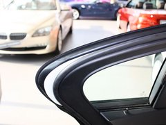 2013款 530Li 3.0L 豪华型