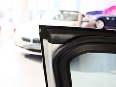2013款 530Li 3.0L 豪华型