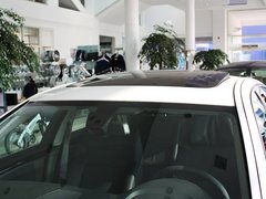 2013款 530Li 3.0L 豪华型