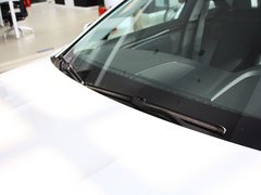 2013款 530Li 3.0L 豪华型